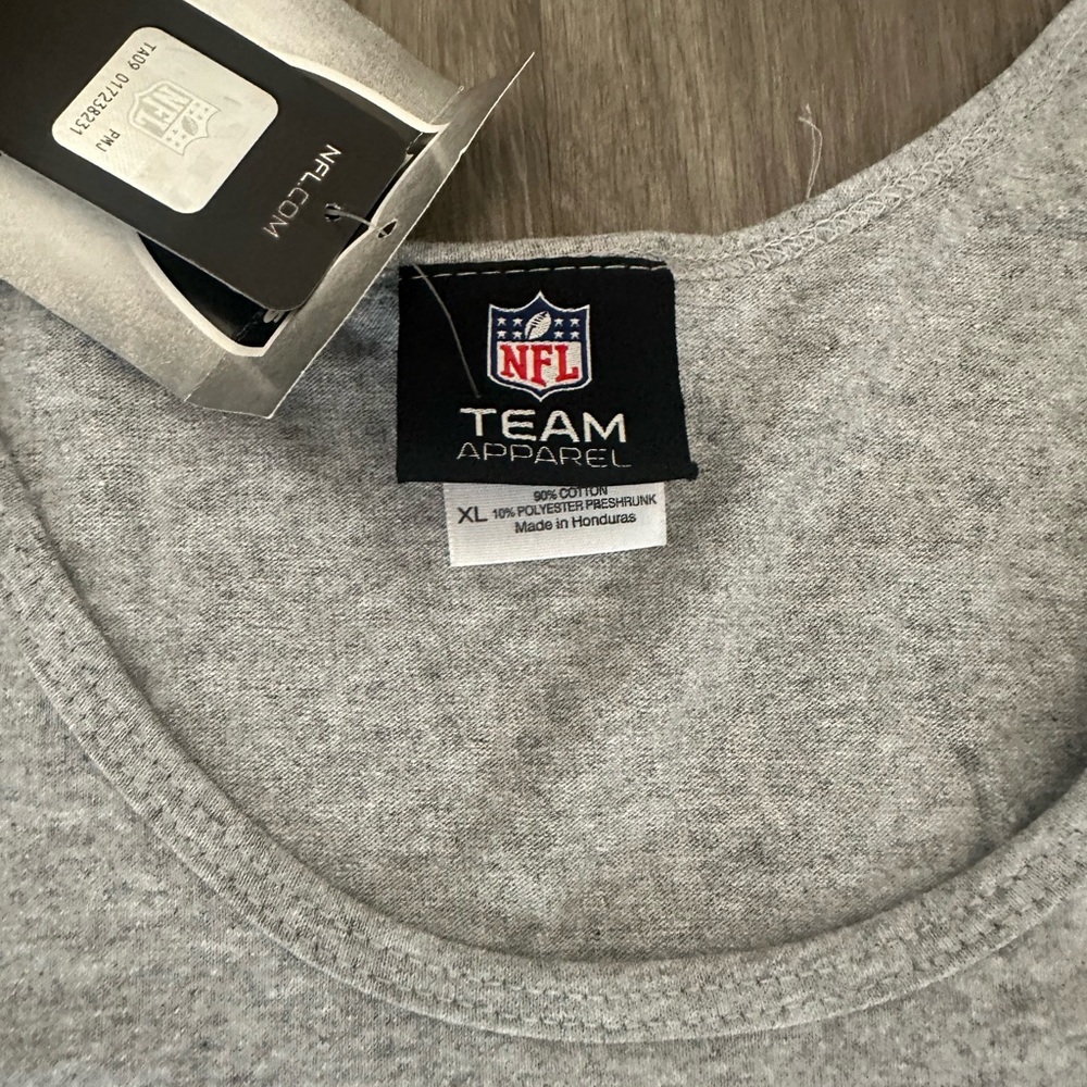 NFL Raiders Tank Top - Picture 3 of 4
